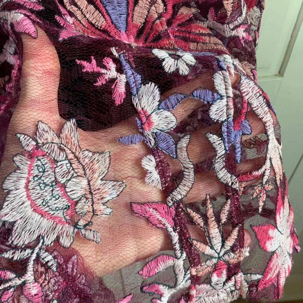 Free People Burgundy Floral Embroidered Lace Mini Dress Open Back Size 4 READ